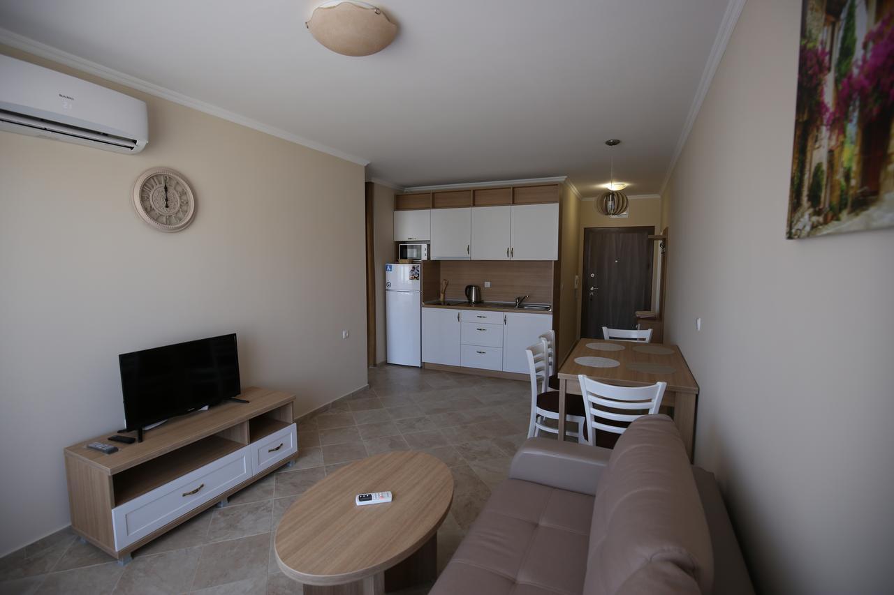 Apartments In Rif 3 Ravda Eksteriør billede