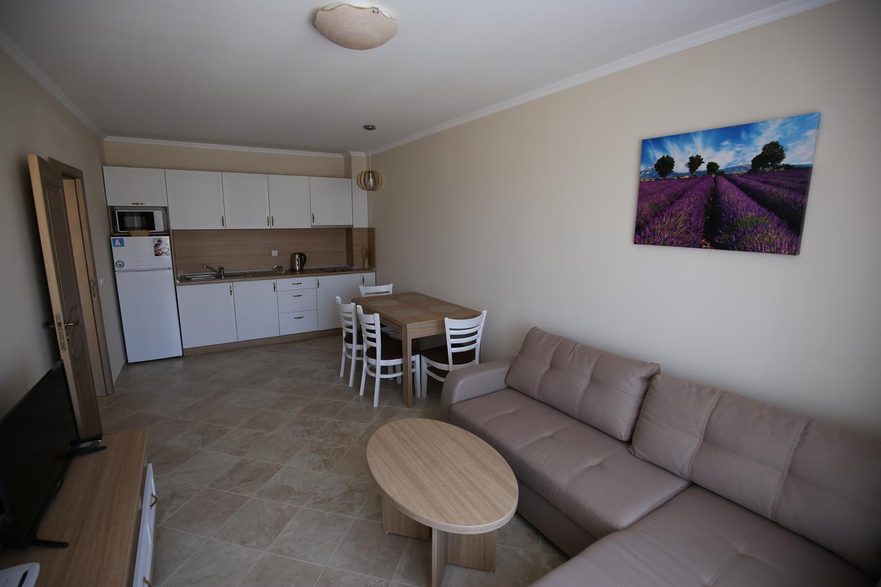 Apartments In Rif 3 Ravda Eksteriør billede
