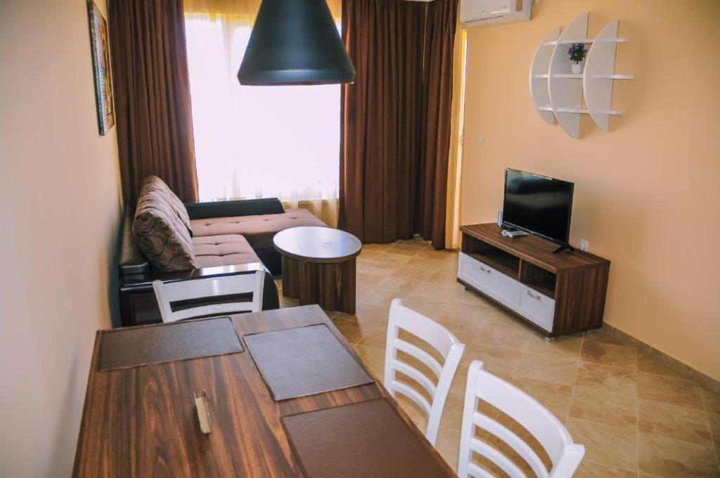 Apartments In Rif 3 Ravda Eksteriør billede