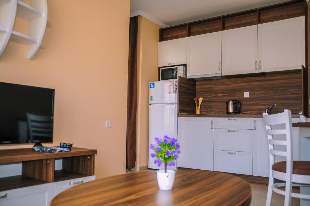 Apartments In Rif 3 Ravda Eksteriør billede